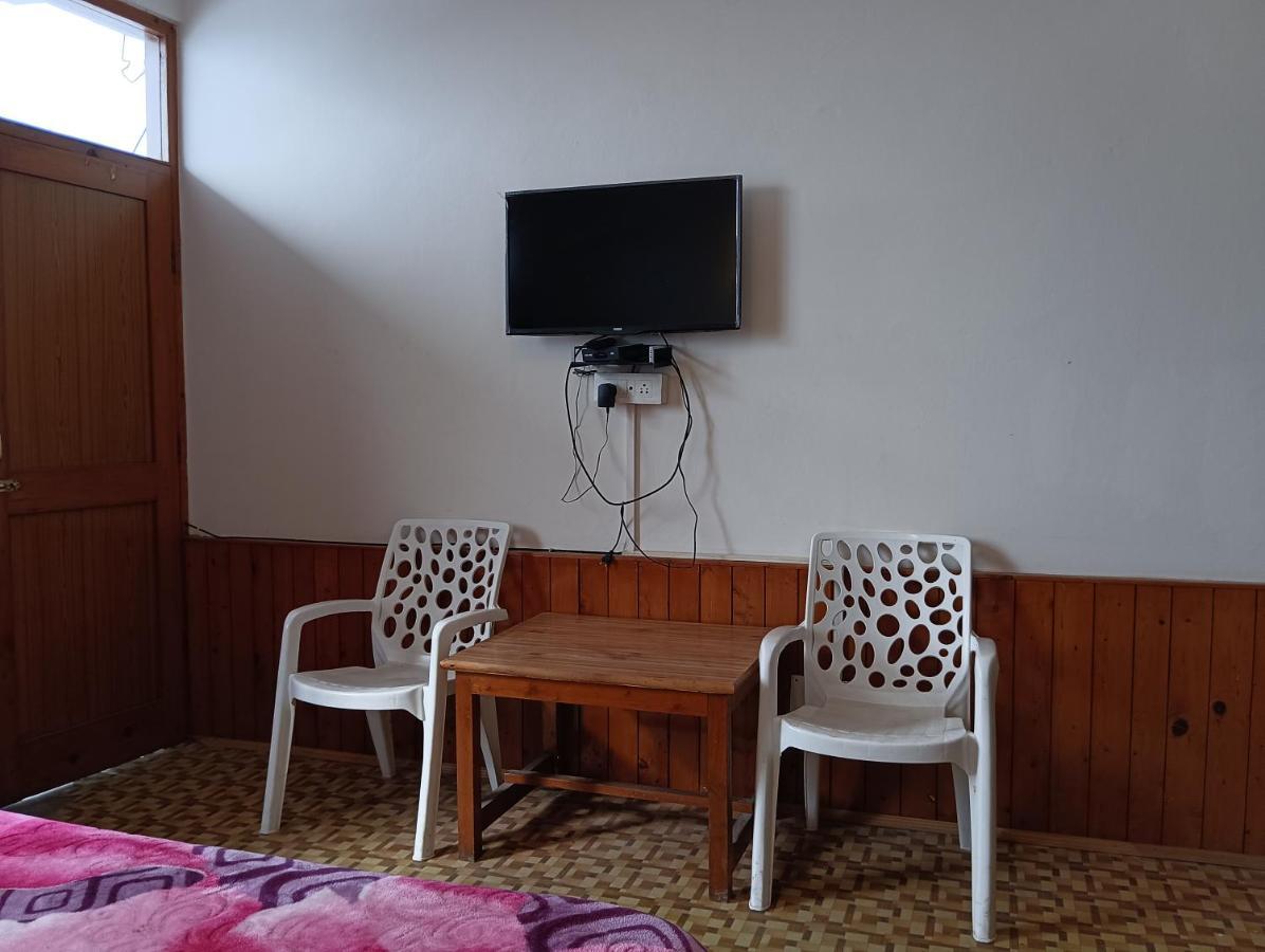 Roop Mountain Homestay Manāli Exteriér fotografie