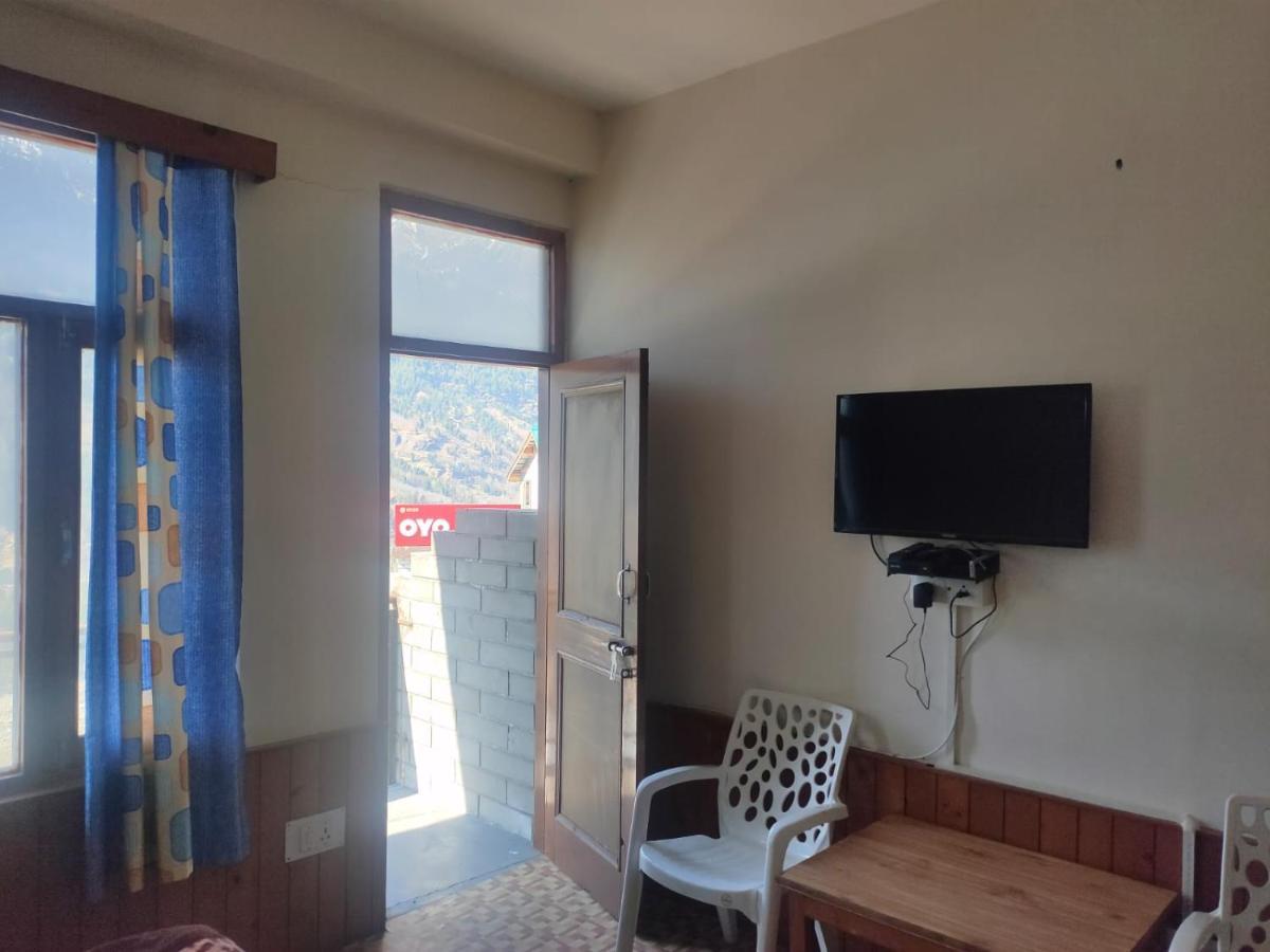 Roop Mountain Homestay Manāli Exteriér fotografie